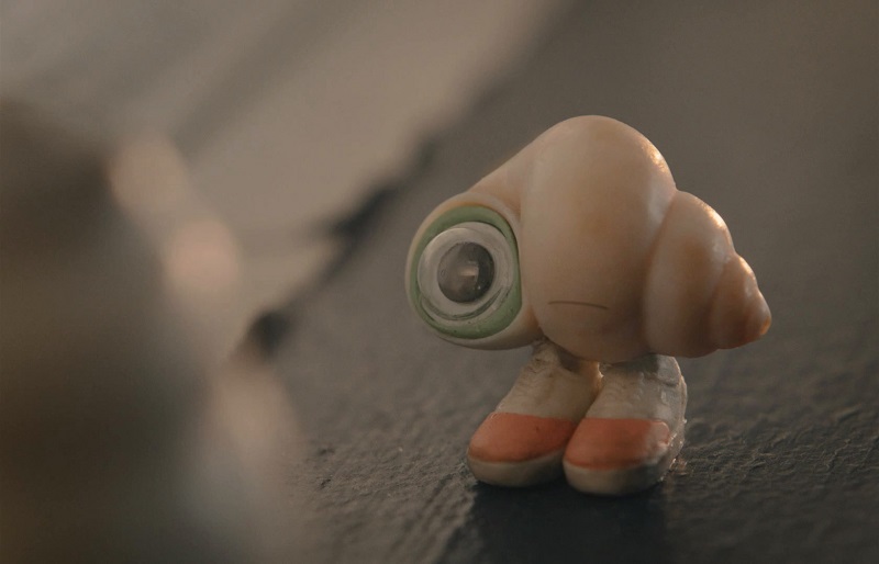 Marcel the Shell with Shoes On Dual Audio {Hindi-English} Download Scene 1